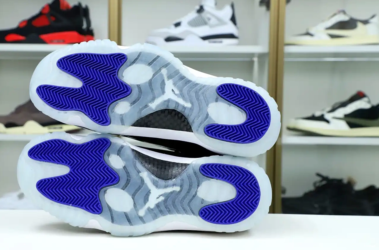 JORDAN AIR NIKE 11 0608